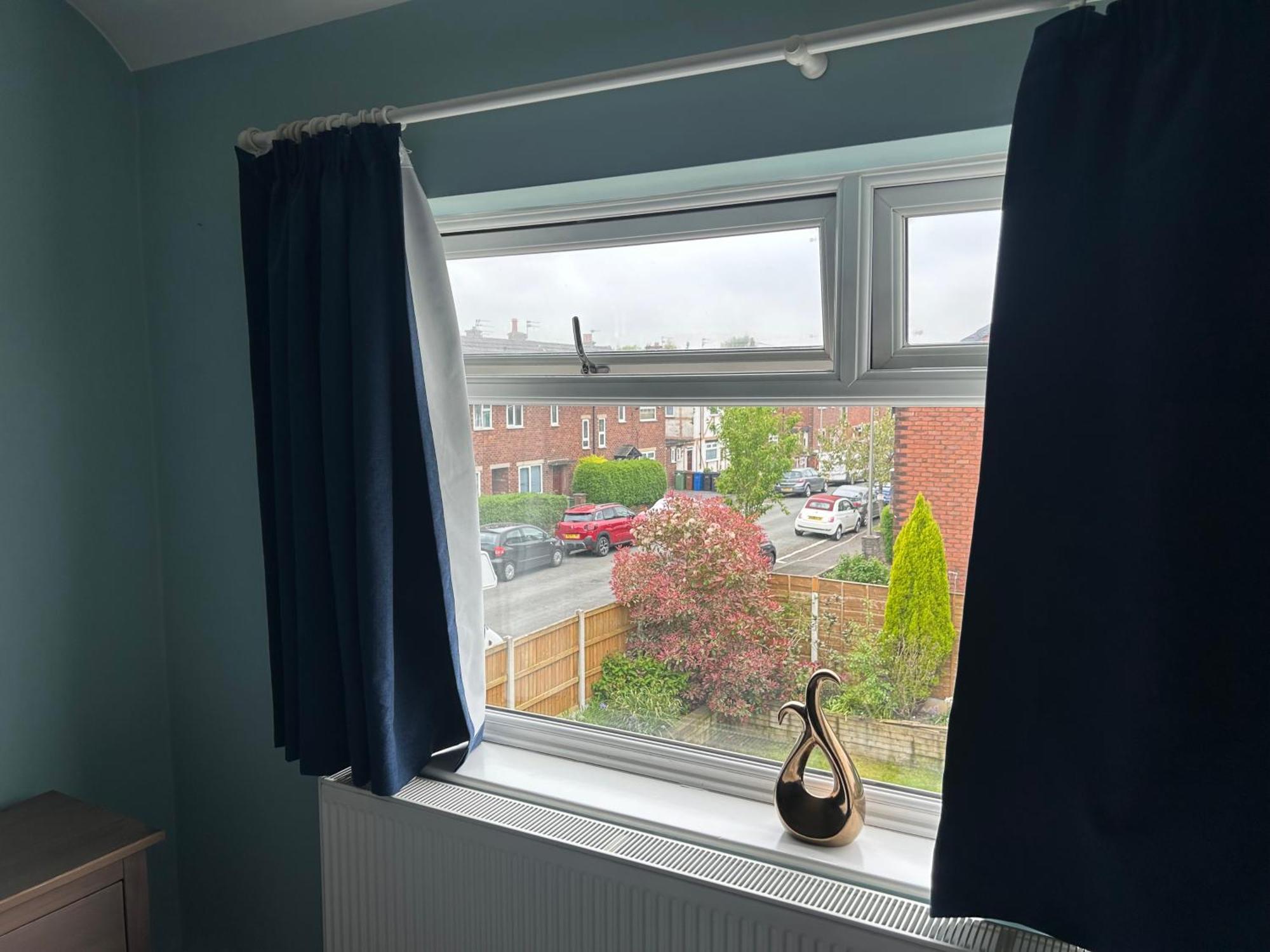 Quiet Double Bedroom With Garden View, Breakfast Hazel Grove Eksteriør billede